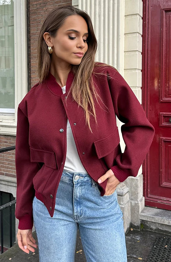 Isla All Day Bomber - te combineren met elke outfit!