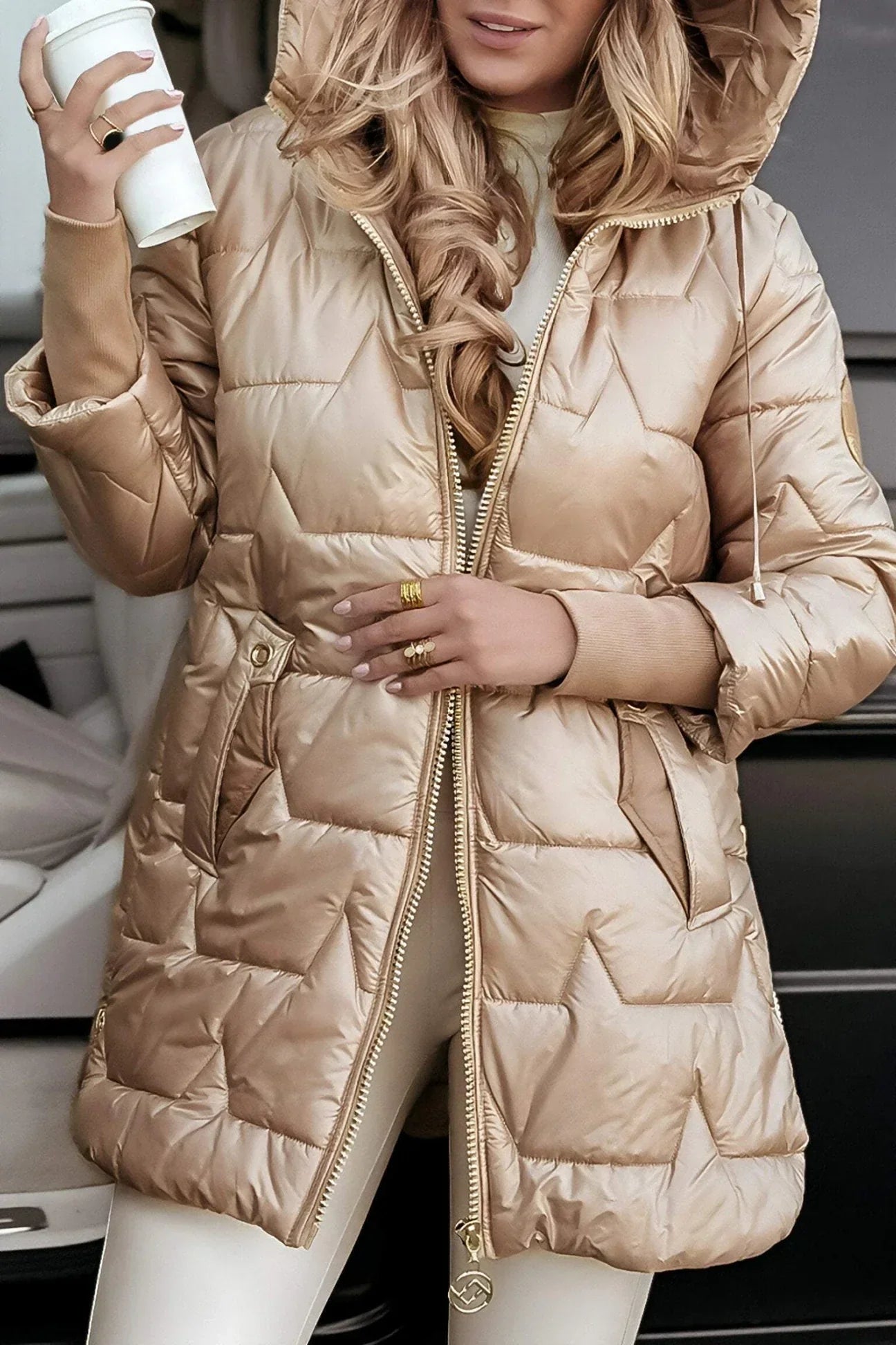 Isla Shine – Stijlvolle Winterjas met Capuchon en Voering